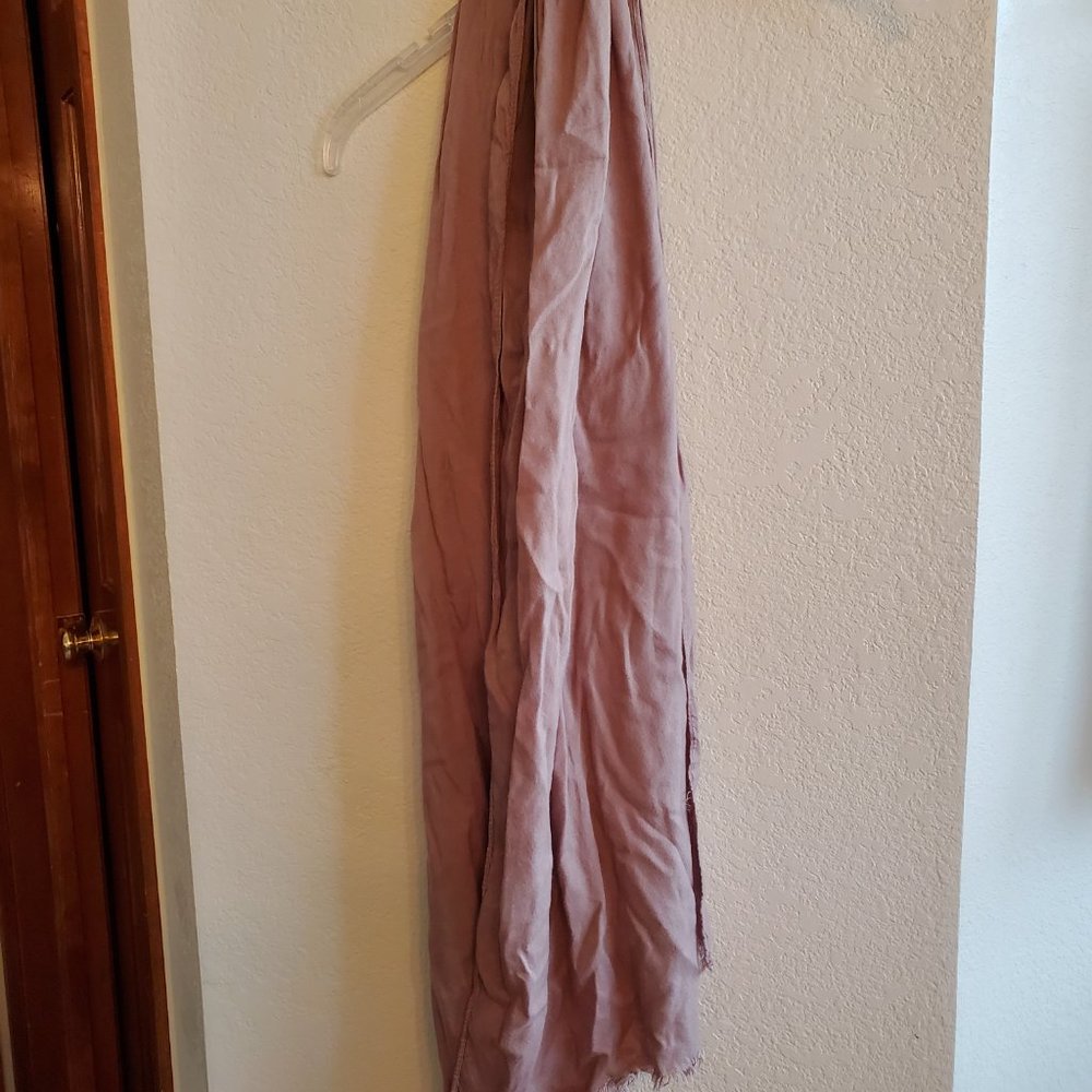 Scarf - Picture 2 of 5